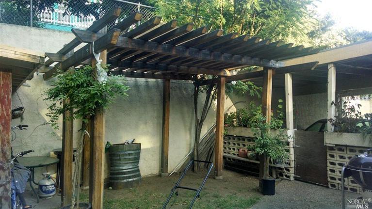646 University St, Healdsburg, CA 95448 photo 13