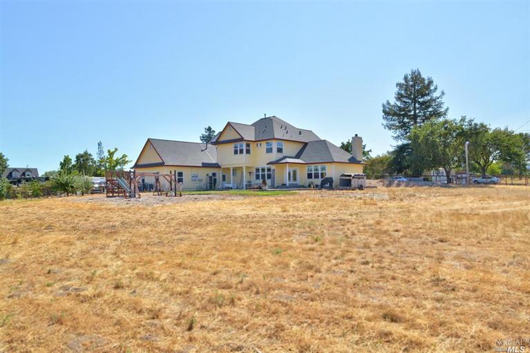 8080 Oak Way, Windsor, CA 95492 photo 3