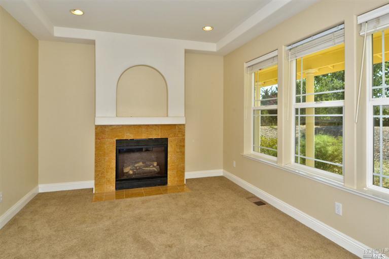 8080 Oak Way, Windsor, CA 95492 photo 4