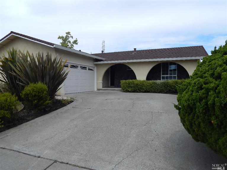 116 Aragon St, Vallejo, CA 94591 photo 2