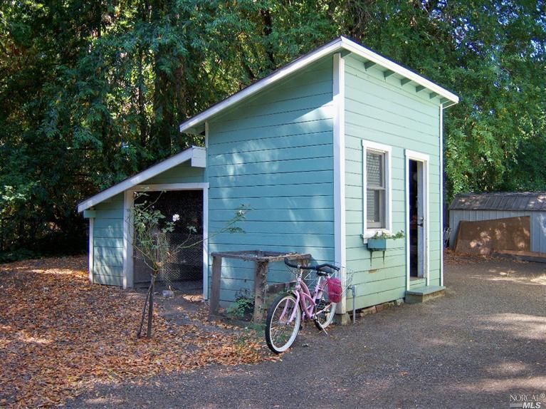1 Bush St, Willits, CA 95490 photo 24