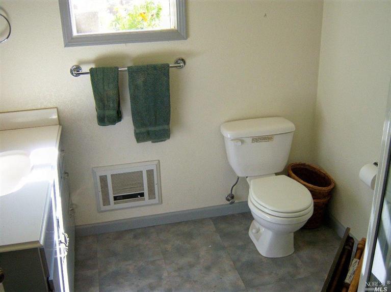 1 Bush St, Willits, CA 95490 photo 22