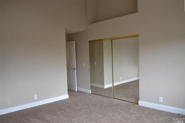 182 Newcastle Dr, Vallejo, CA 94591 photo 8