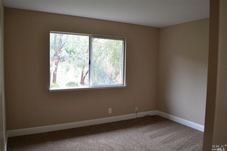 182 Newcastle Dr, Vallejo, CA 94591 photo 7