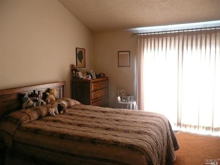 525 Brunswick Dr, Vallejo, CA 94591 photo 9