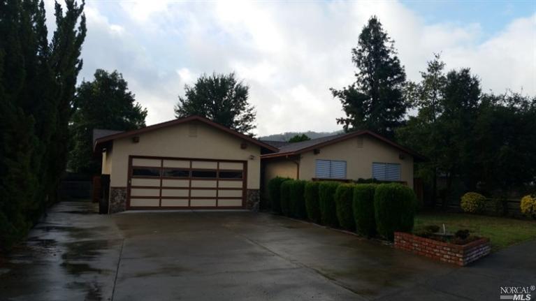 1530 Gamay Pl, Ukiah, CA 95482 photo 1