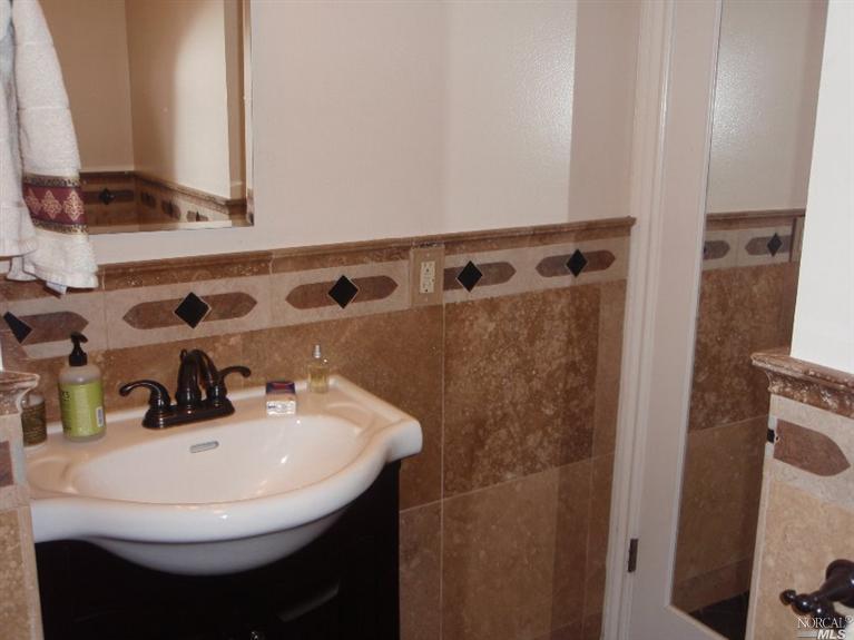 280 Grape St, Vacaville, CA 95688 photo 5