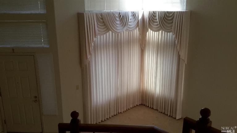 337 Glenview Cir, Vallejo, CA 94591 photo 2