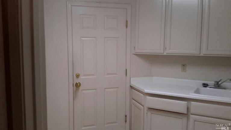 337 Glenview Cir, Vallejo, CA 94591 photo 8