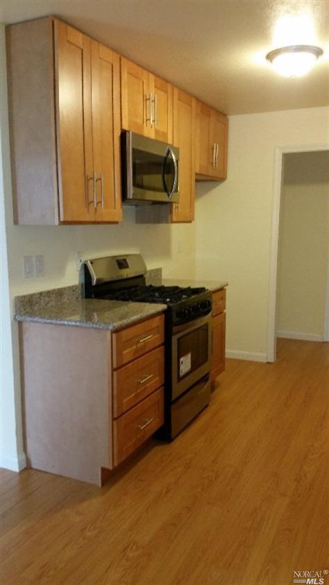 715 Oakwood Ave, Vallejo, CA 94591 photo 3