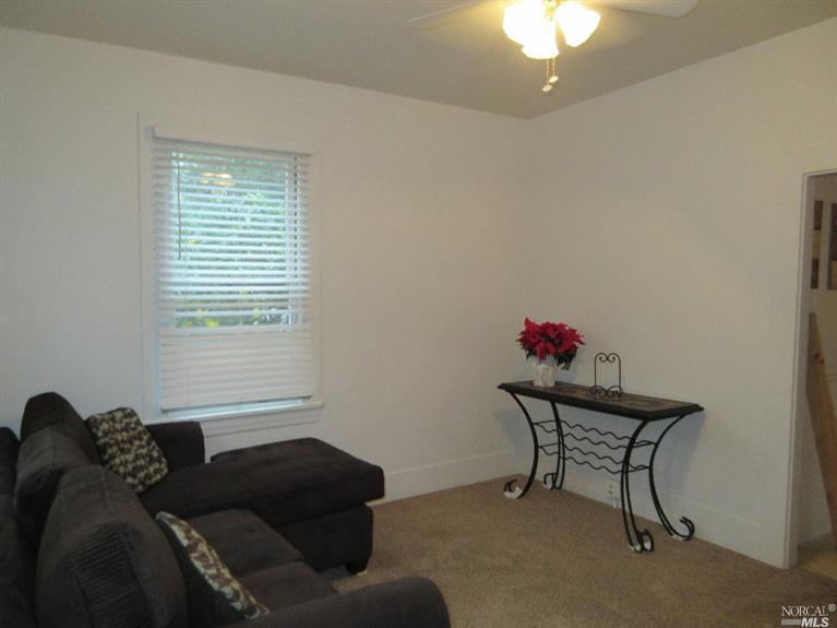 1660 B St, Napa, CA 94559 photo 3