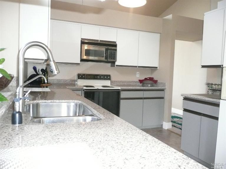 105 Crownpointe Dr, Vallejo, CA 94591 photo 14