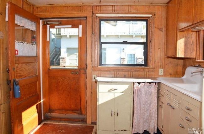 35 Ocean View Ave, Dillon Beach, CA 94929 photo 13