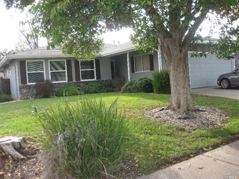 411 Lily St, Fairfield, CA 94533 photo 1