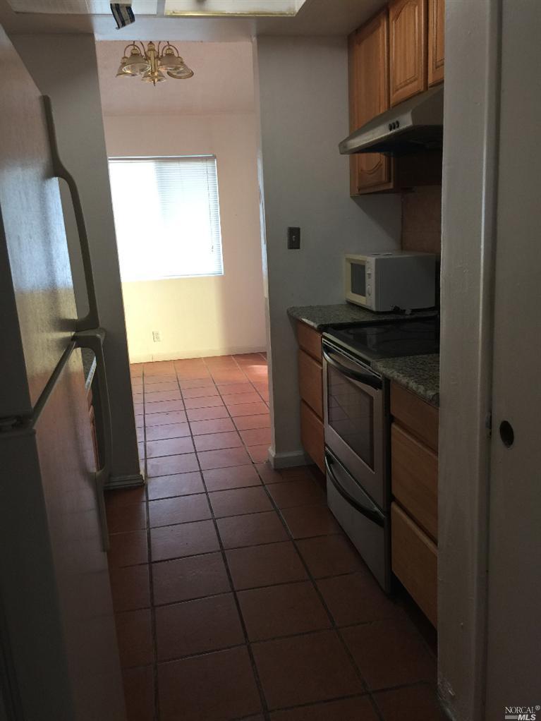 1836 Severus Dr, Vallejo, CA 94589 photo 3