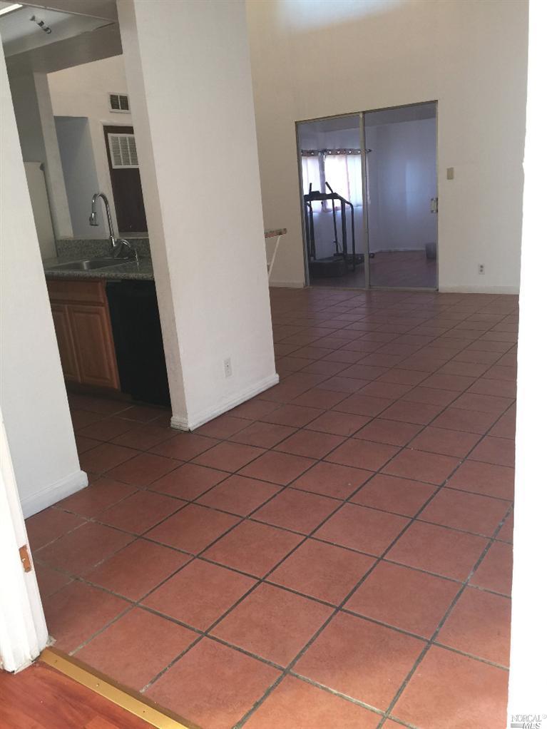 1836 Severus Dr, Vallejo, CA 94589 photo 4