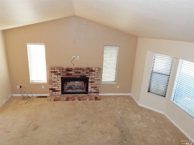 11 Ahlstrom Dr, Cotati, CA 94931 photo 6