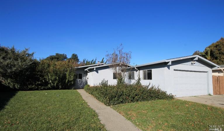 1643 Clay St, Fairfield, CA 94533 photo 2