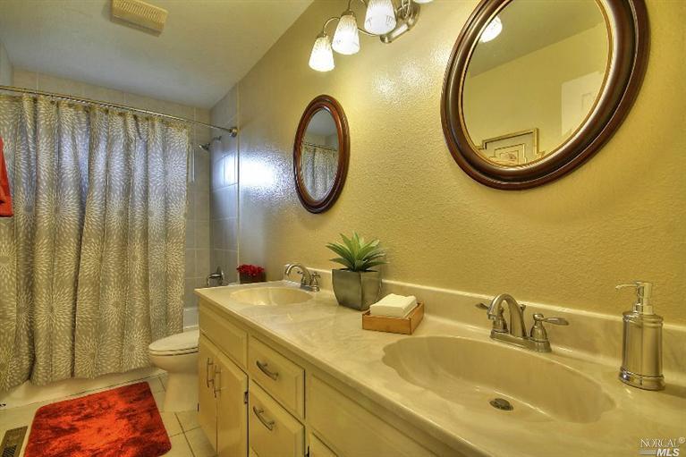 2128 Parrish Dr, Santa Rosa, CA 95404 photo 17