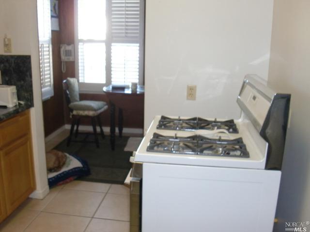 1411 Gordon St, Vallejo, CA 94590 photo 3