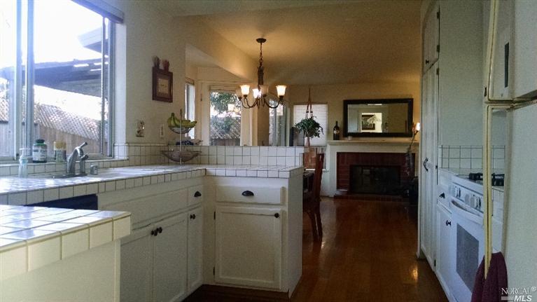 148 Cornell St, Windsor, CA 95492 photo 9