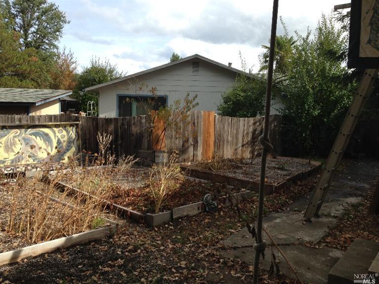 220 Margie Dr, Willits, CA 95490 photo 12