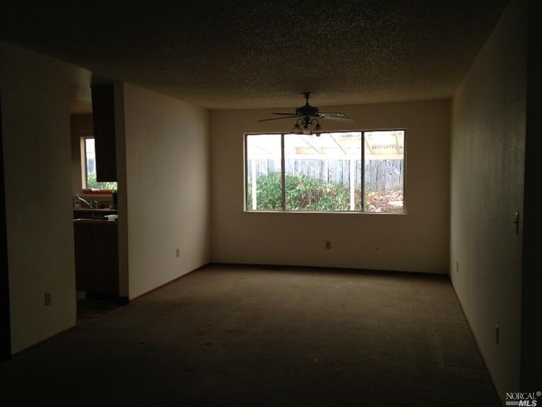 220 Margie Dr, Willits, CA 95490 photo 5
