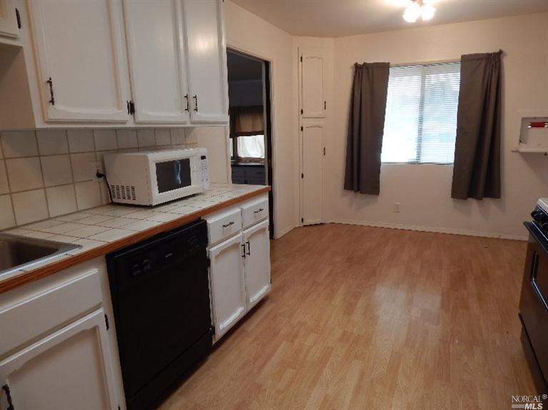 121 Granville Ave, Vallejo, CA 94591 photo 6