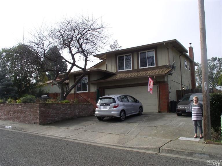 1339 Granada St, Vallejo, CA 94591 photo 2