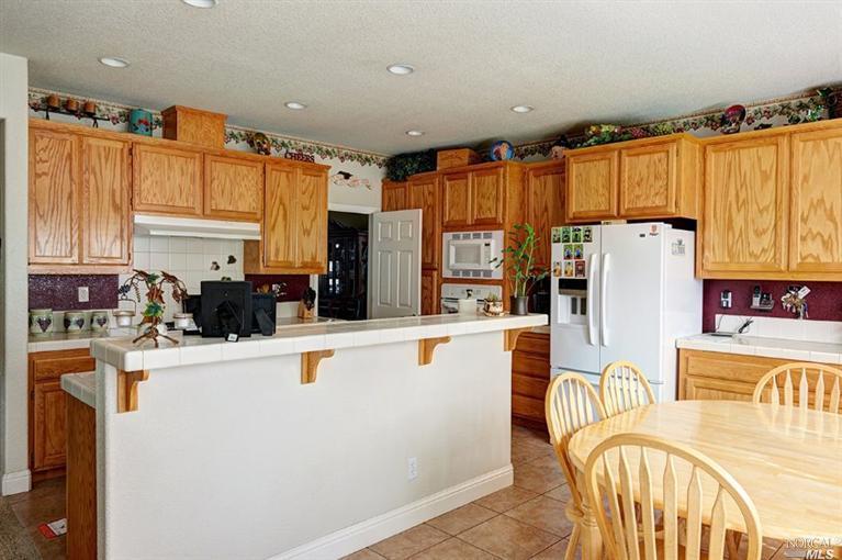 1149 Rochioli Dr, Windsor, CA 95492 photo 6
