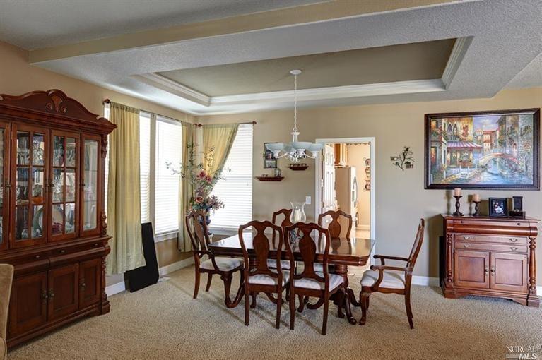 1149 Rochioli Dr, Windsor, CA 95492 photo 2