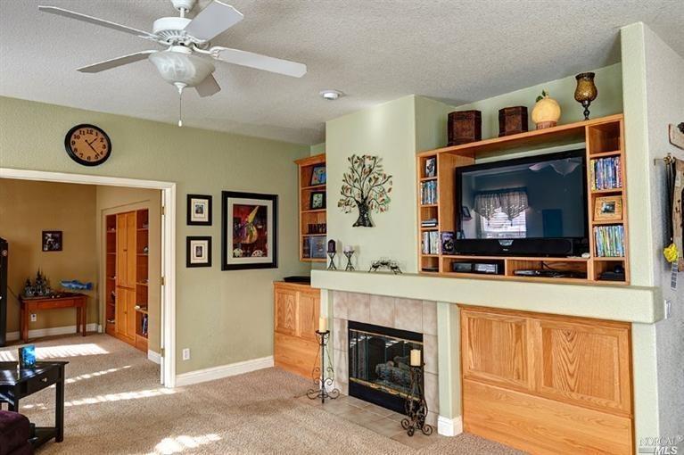 1149 Rochioli Dr, Windsor, CA 95492 photo 9
