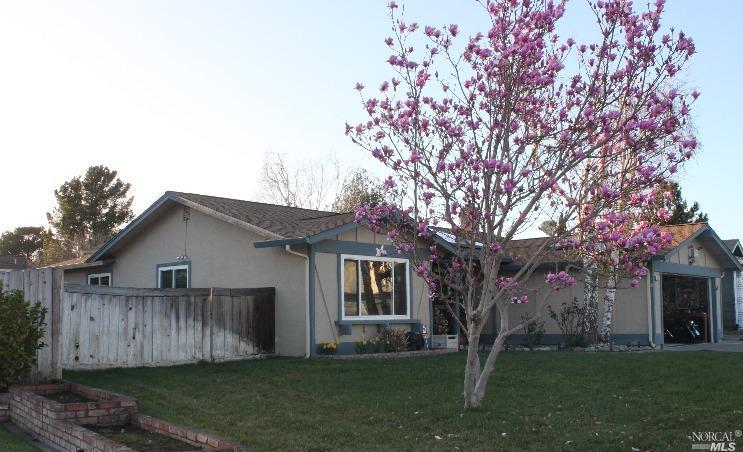 4859 Silverado Dr, Fairfield, CA 94534 photo 2