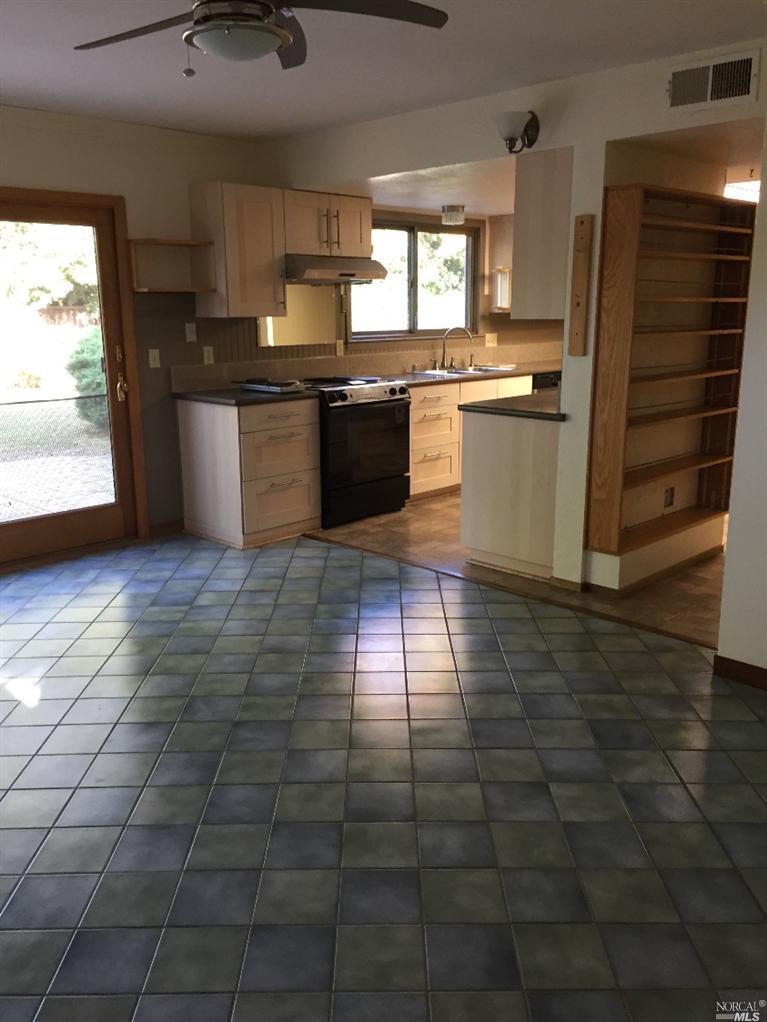 740 Calmace Ct, Dixon, CA 95620 photo 4