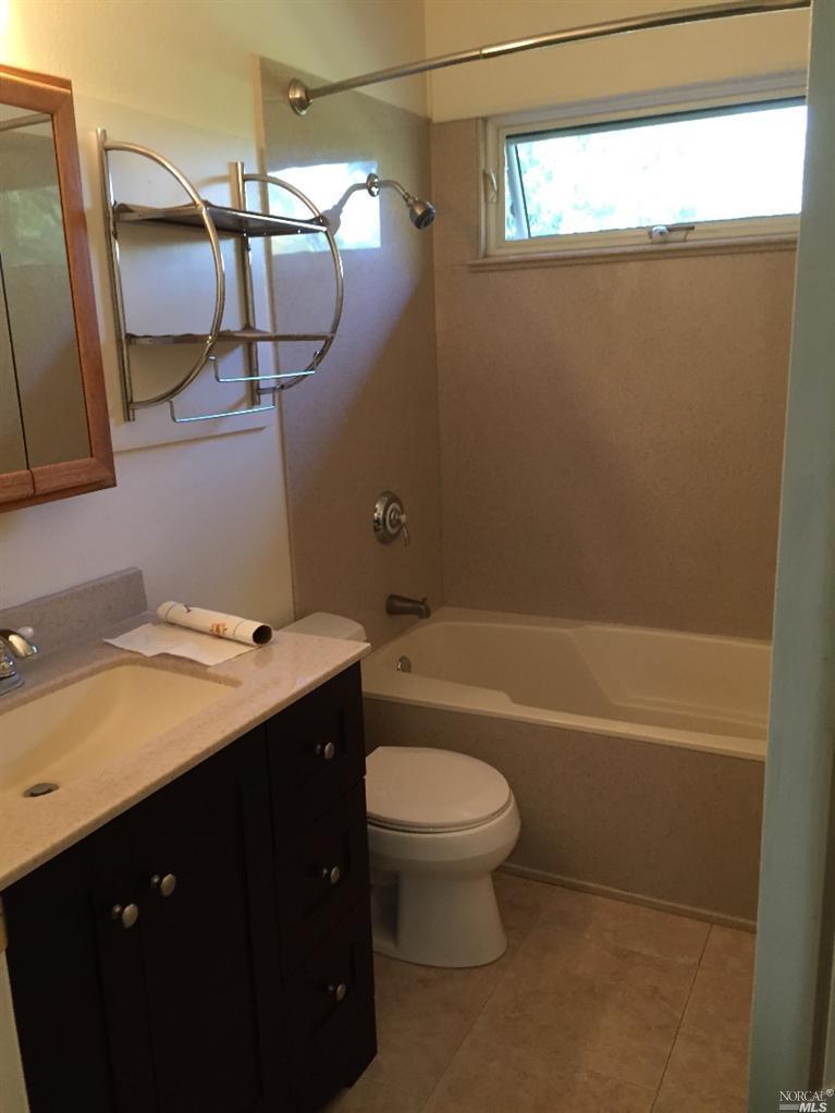 740 Calmace Ct, Dixon, CA 95620 photo 5