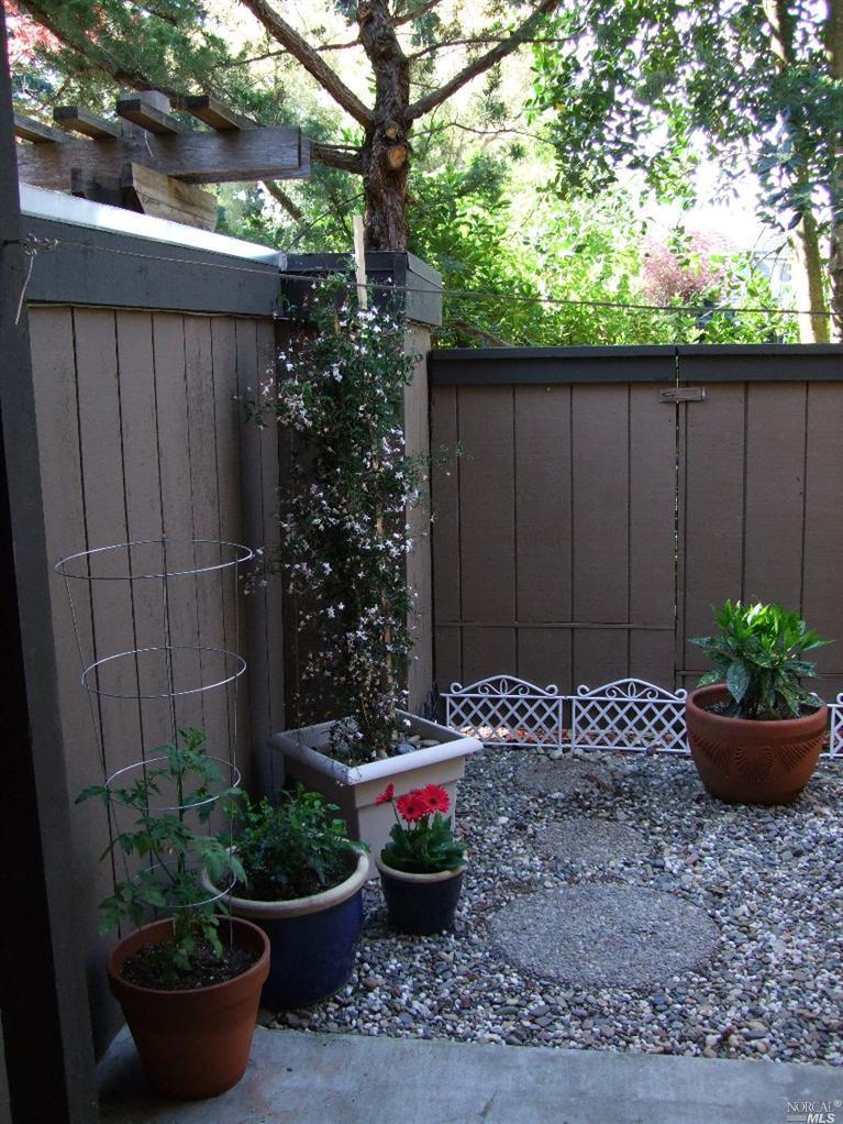 30 Arbor Ct, Cotati, CA 94931 photo 6