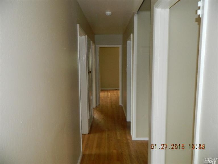 220 Arguello Ave, Vallejo, CA 94591 photo 4