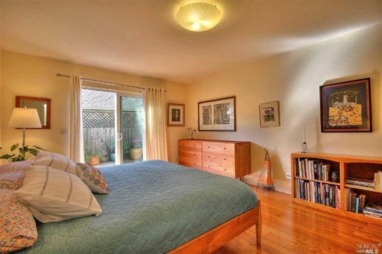 875 Oregon St, Sonoma, CA 95476 photo 5