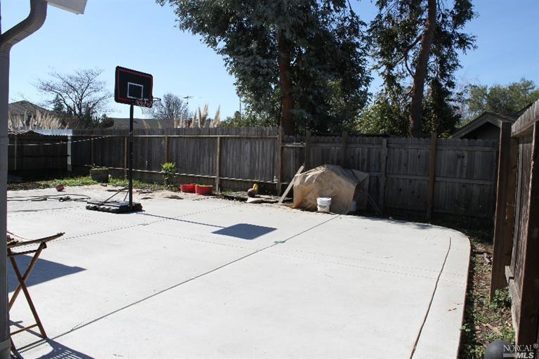 125 Stephanie Ct, Vallejo, CA 94589 photo 19