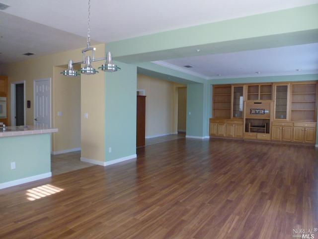 160 W Brookside Dr, Cloverdale, CA 95425 photo 3