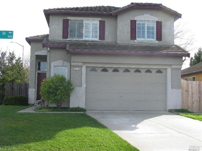 860 Cedarcrest Dr, Vacaville, CA 95687 photo 1