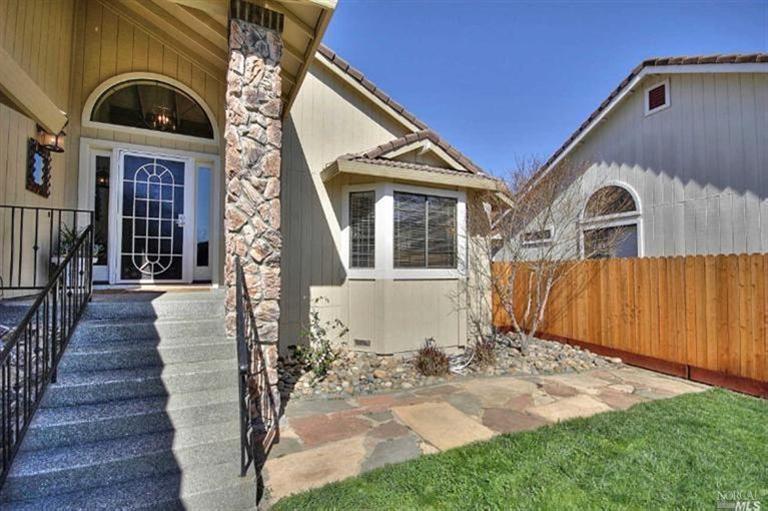 224 Chris St, Windsor, CA 95492 photo 2