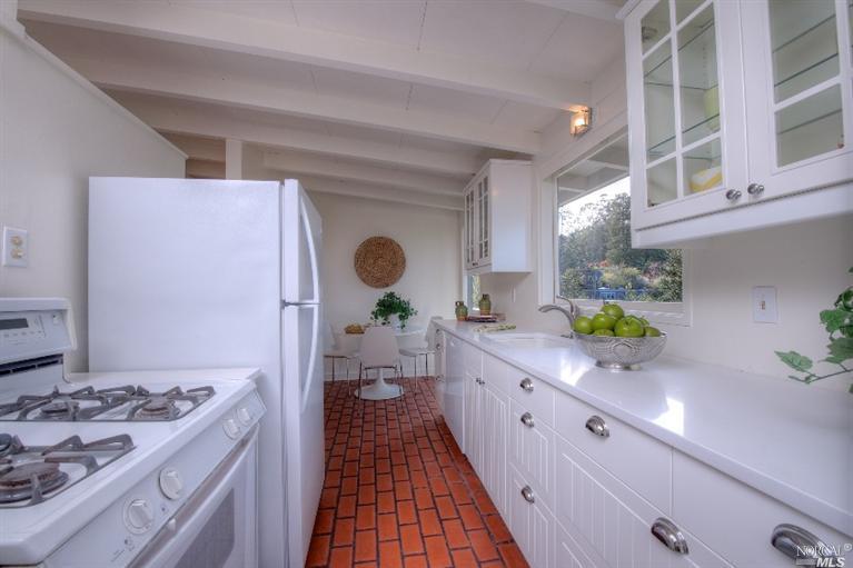 810 Marin Dr, Mill Valley, CA 94941 photo 10