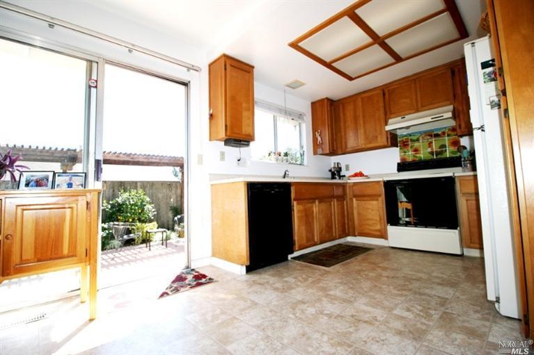 721 Ely Blvd S, Petaluma, CA 94952 photo 3