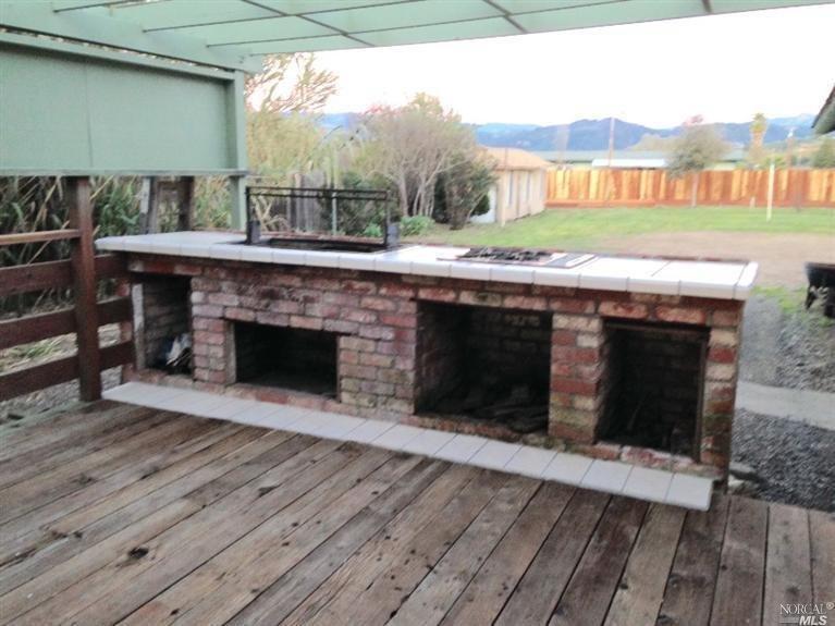 Undisclosed, Healdsburg, CA 95448 photo 6
