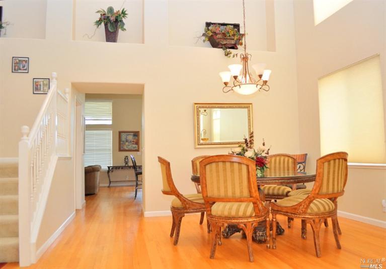 867 Kells Cir, Vacaville, CA 95688 photo 4