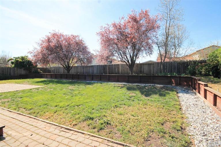 712 Stallion Cir, Fairfield, CA 94533 photo 23