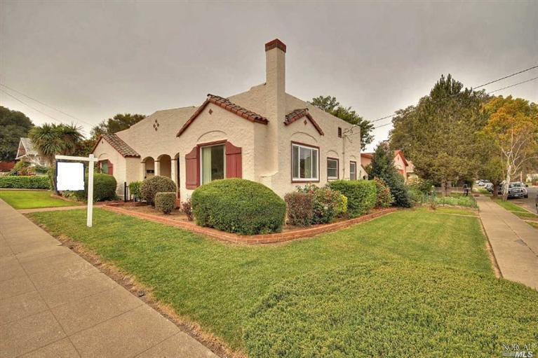 700 I St, Petaluma, CA 94952 photo 1