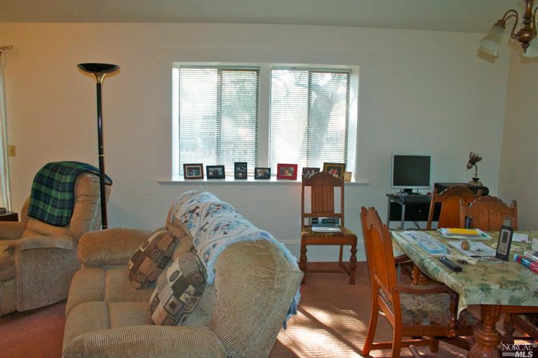 18067 Comstock Ave, Sonoma, CA 95476 photo 5