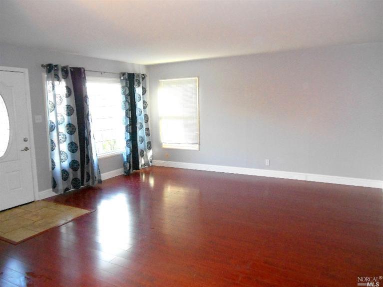409 Vervais Ave, Vallejo, CA 94591 photo 2